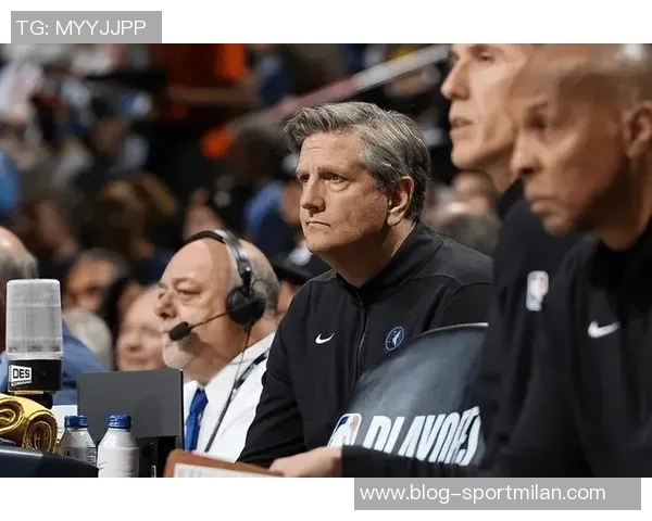 芬奇深感球队防守隐忧表现波动严重亟待改善 芬奇深感球队防守隐忧表现波动严重亟待改善